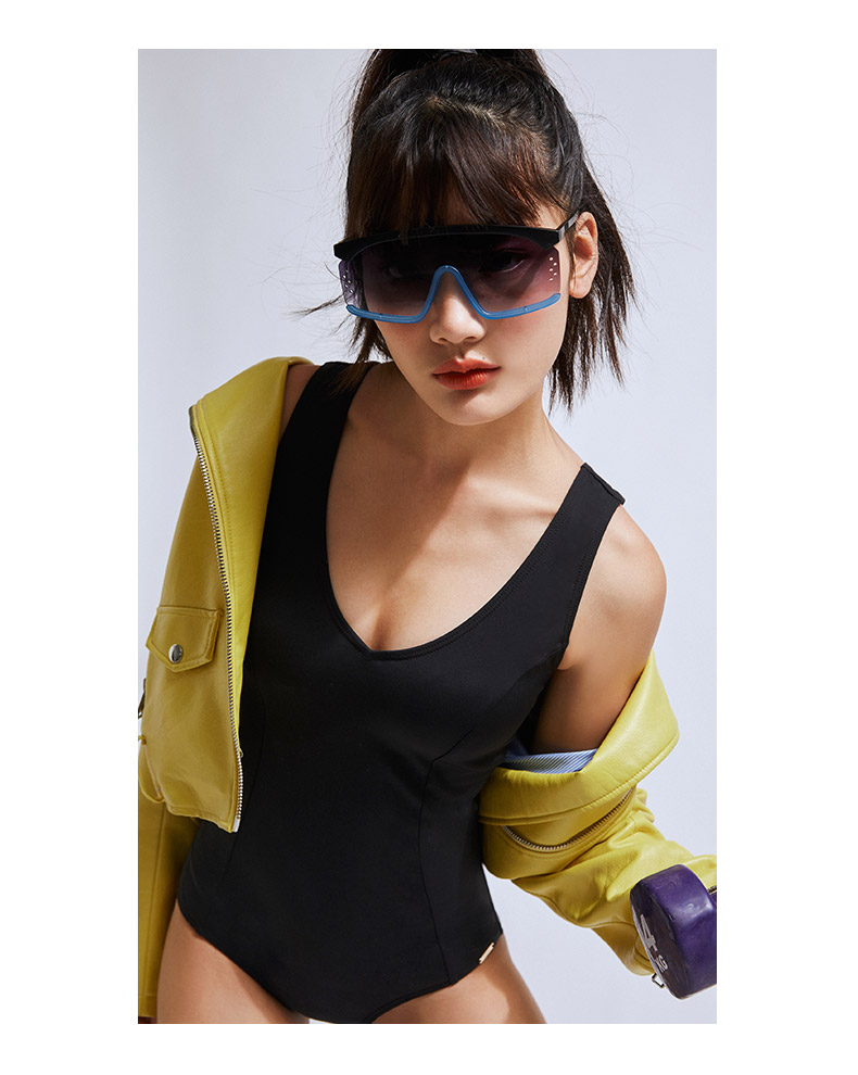 SISIA机车假日黑色连体泳衣