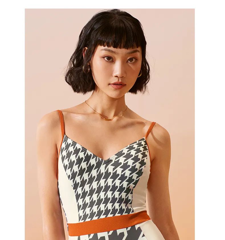 NEW IN | 格纹演绎［万花筒］女孩